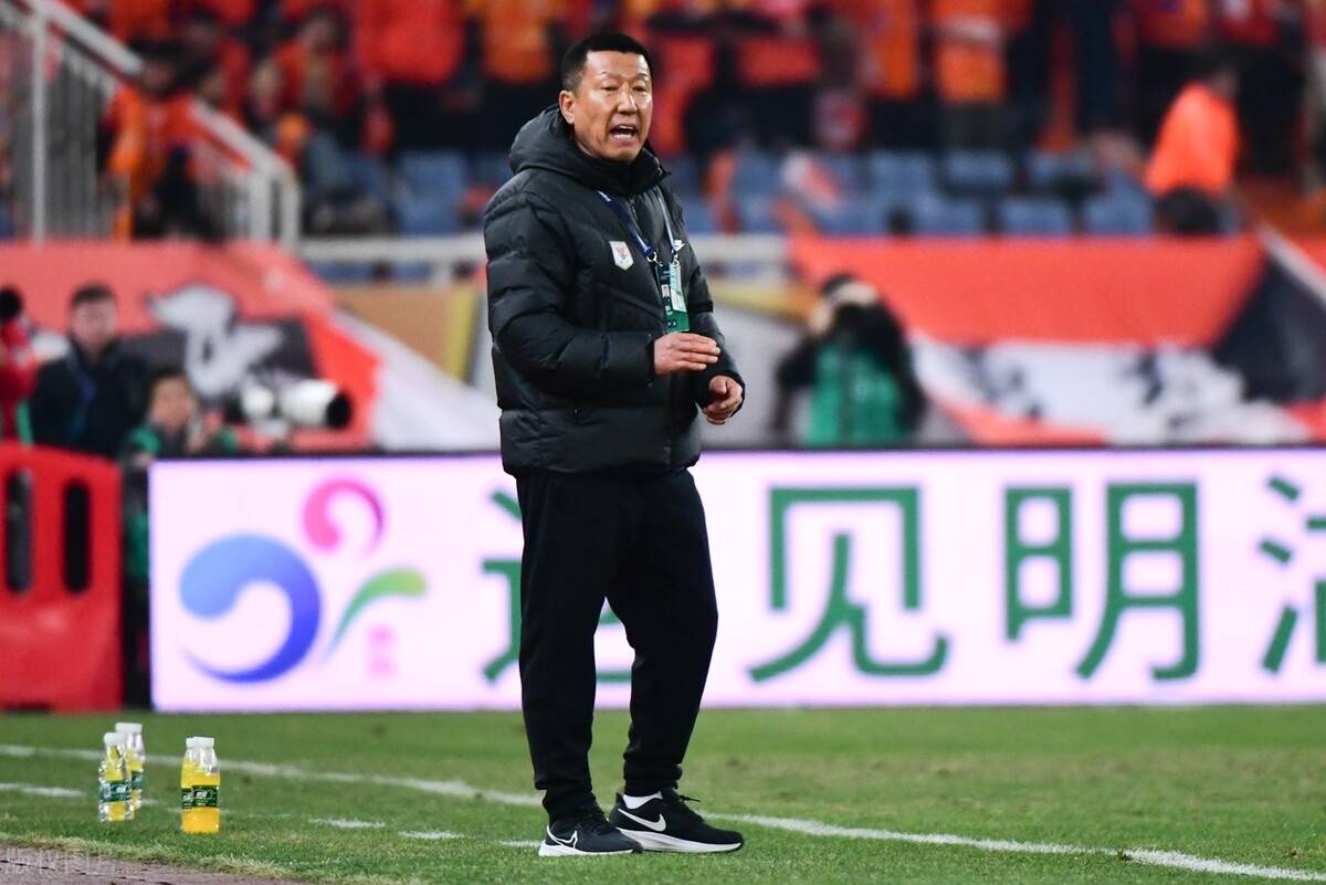 韦德体育首页-关于申花力克深圳佳兆业，实现双线连胜的信息