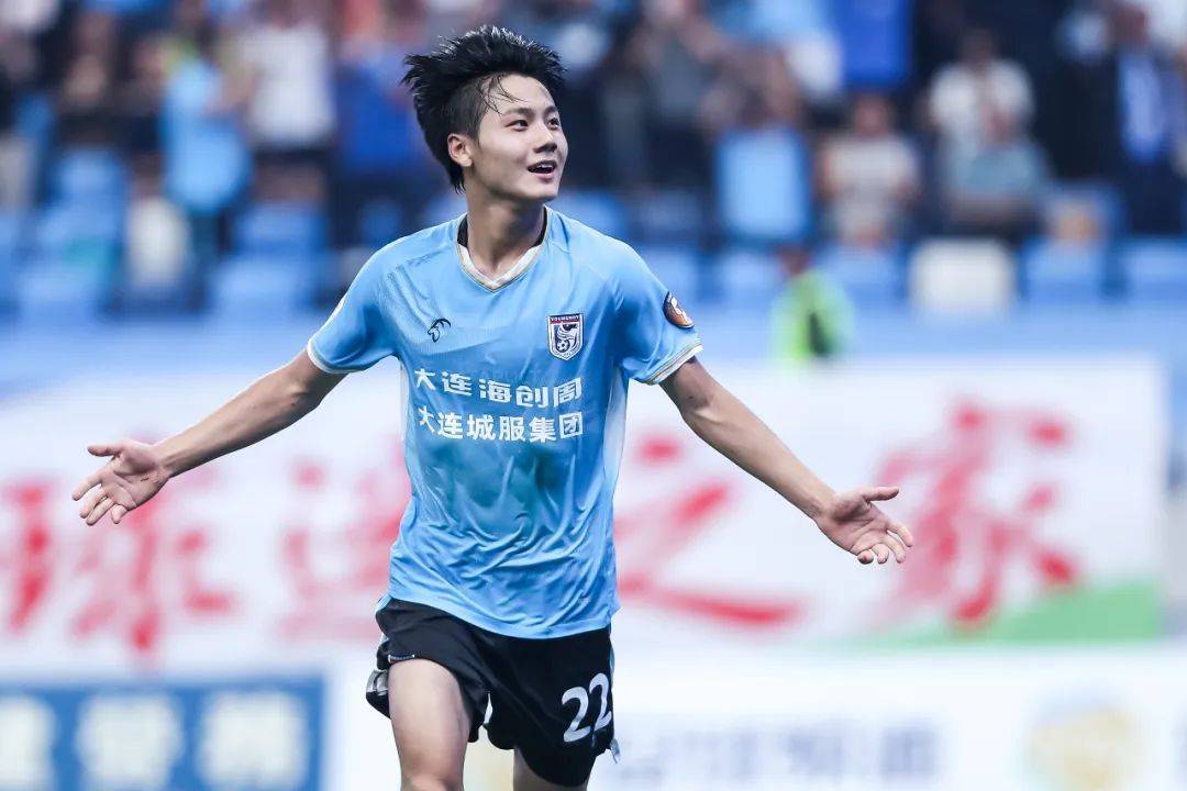 韦德现在多少给一个-兰斯特拉主场告捷，重获联赛信心