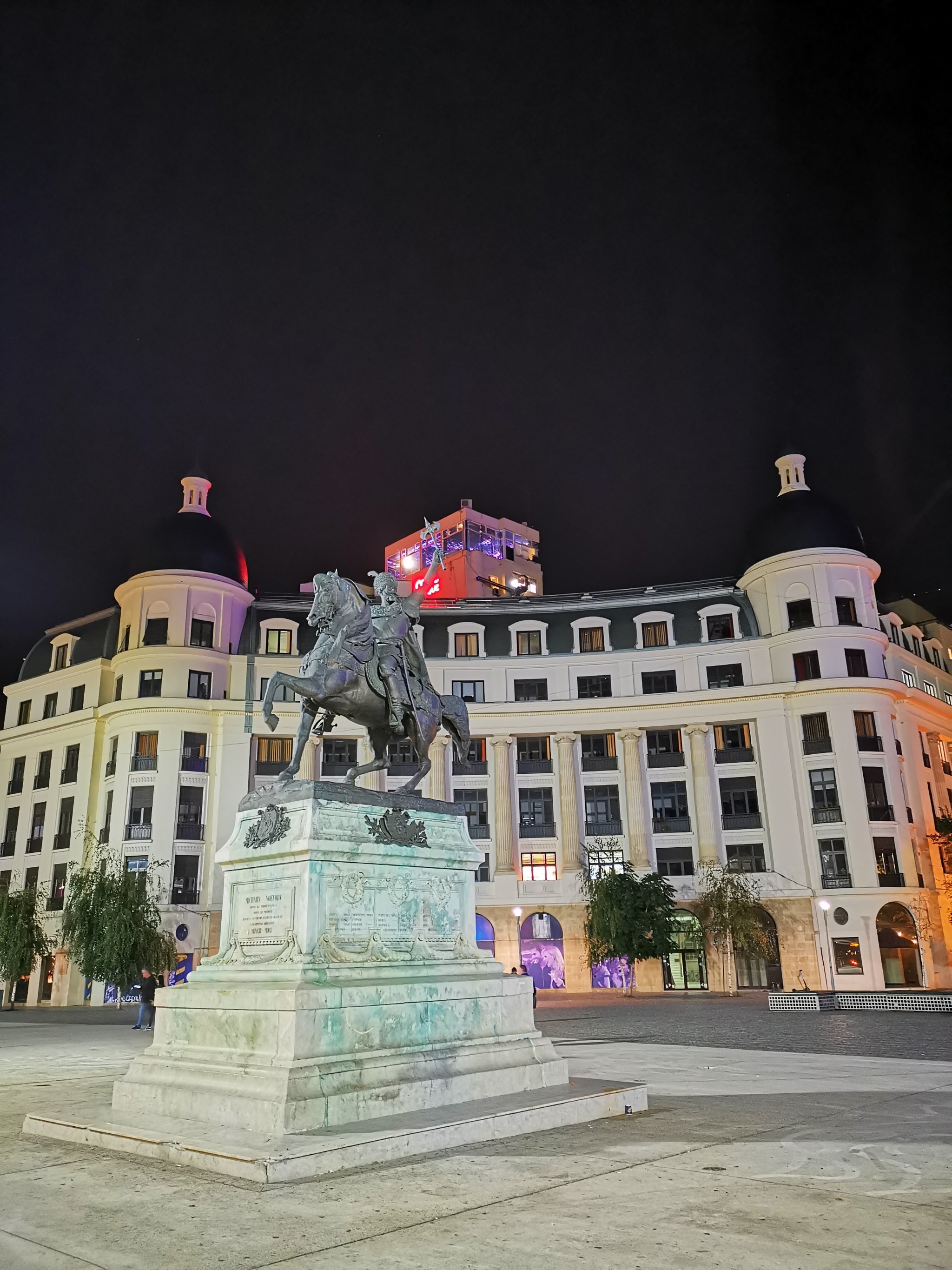 BETVICTOR中国官网-布加勒斯特远征告捷，晋级重归希望的简单介绍