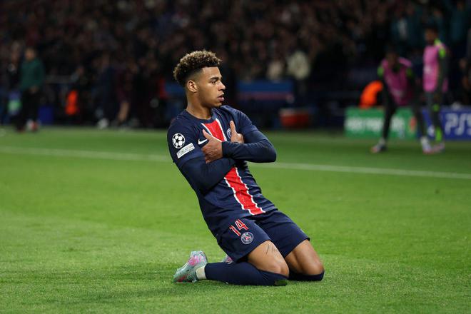 伟德体育平台官网-巴黎圣日耳曼小将崭露头角！成为球队一员