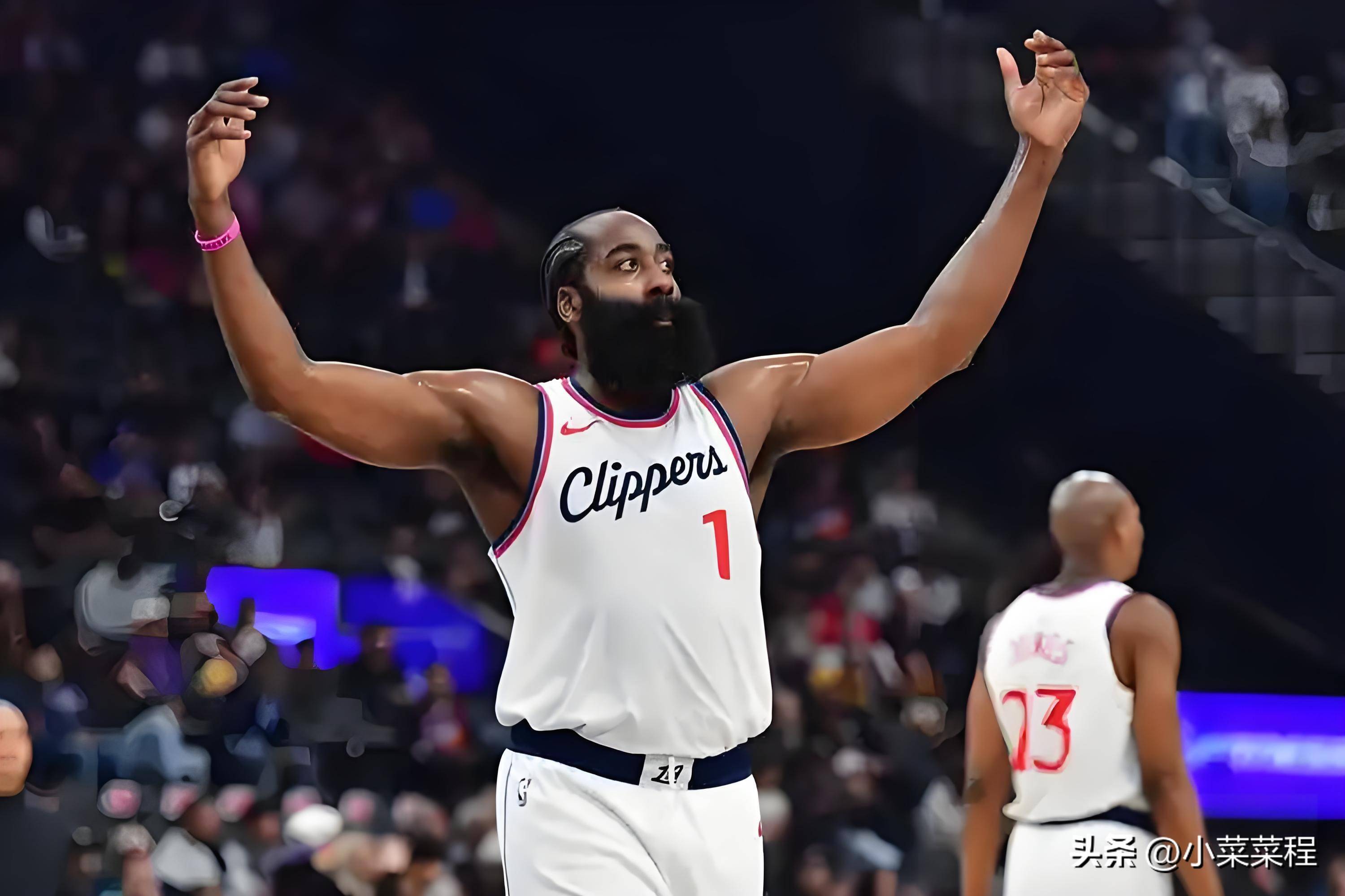 韦德体育网址-火箭客场大胜掘金，哈登砍下50分创纪录