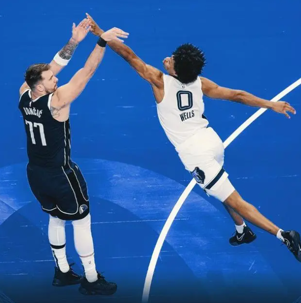 韦德体育首页-魔术完胜灰熊，豪取胜利